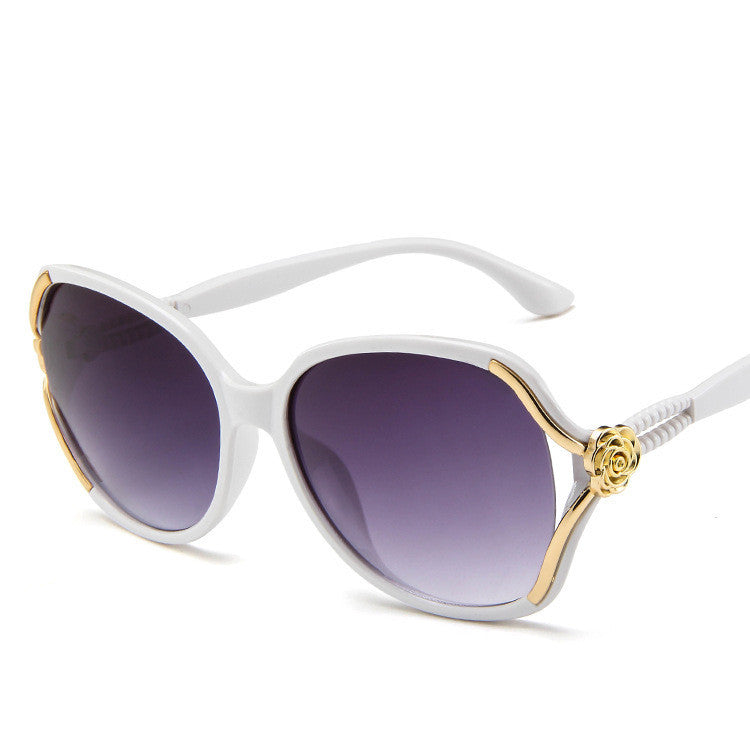 Lunettes de soleil pour femmes Lunettes de soleil à fleurs européennes et américaines