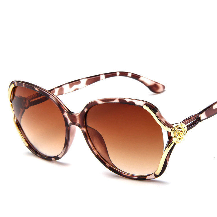 Lunettes de soleil pour femmes Lunettes de soleil à fleurs européennes et américaines