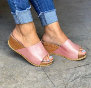 Sandales compensées et pantoufles pour femmes