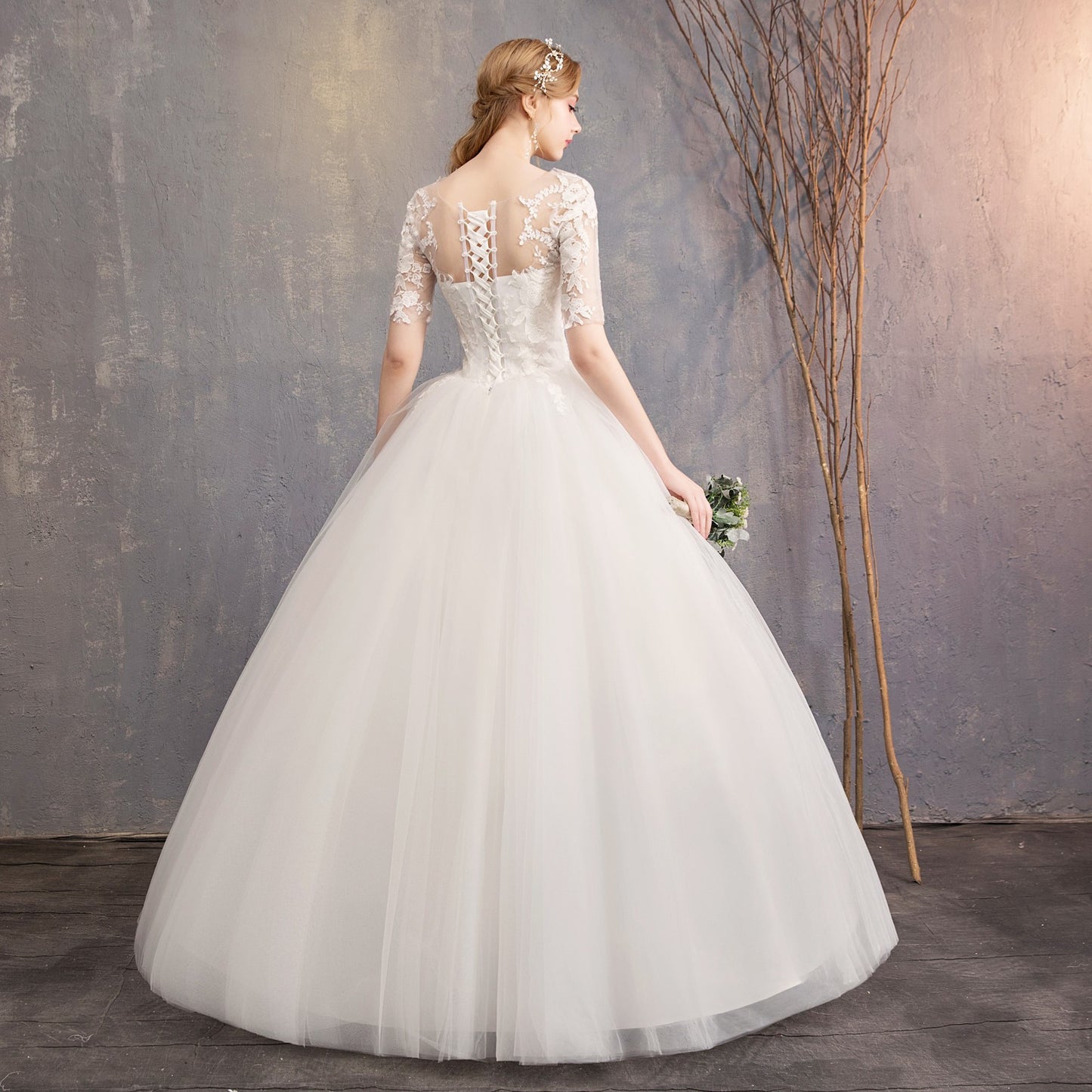 Robe de mariée tendance en dentelle, coupe ajustée, manches mi-longues, grande taille, pour studio photo