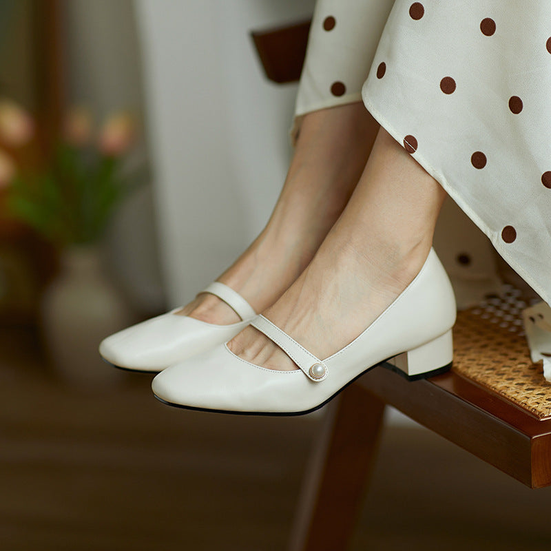 Chaussures rétro à talons épais pour femmes