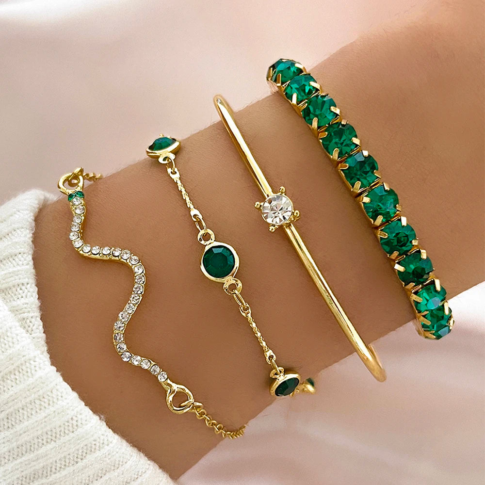 Lot de 4 bracelets tendance en métal et strass, imitation serpent, pour femme, idéal comme cadeau d'anniversaire ou de fête