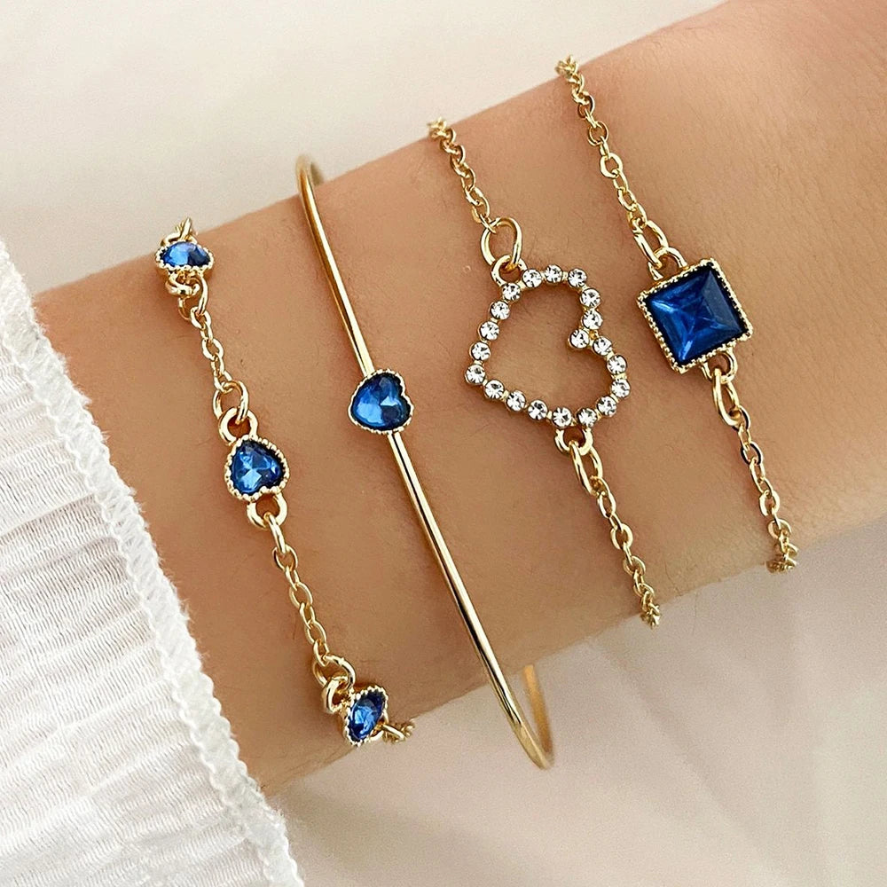 Lot de 4 bracelets tendance en métal et strass, imitation serpent, pour femme, idéal comme cadeau d'anniversaire ou de fête