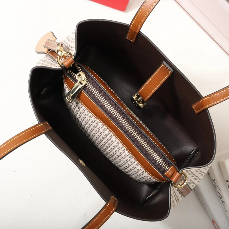 Sac à bandoulière polyvalent en cuir de qualité supérieure CH pour femme, grande capacité, idéal pour les déplacements quotidiens, avec imprimé lettre, tendance