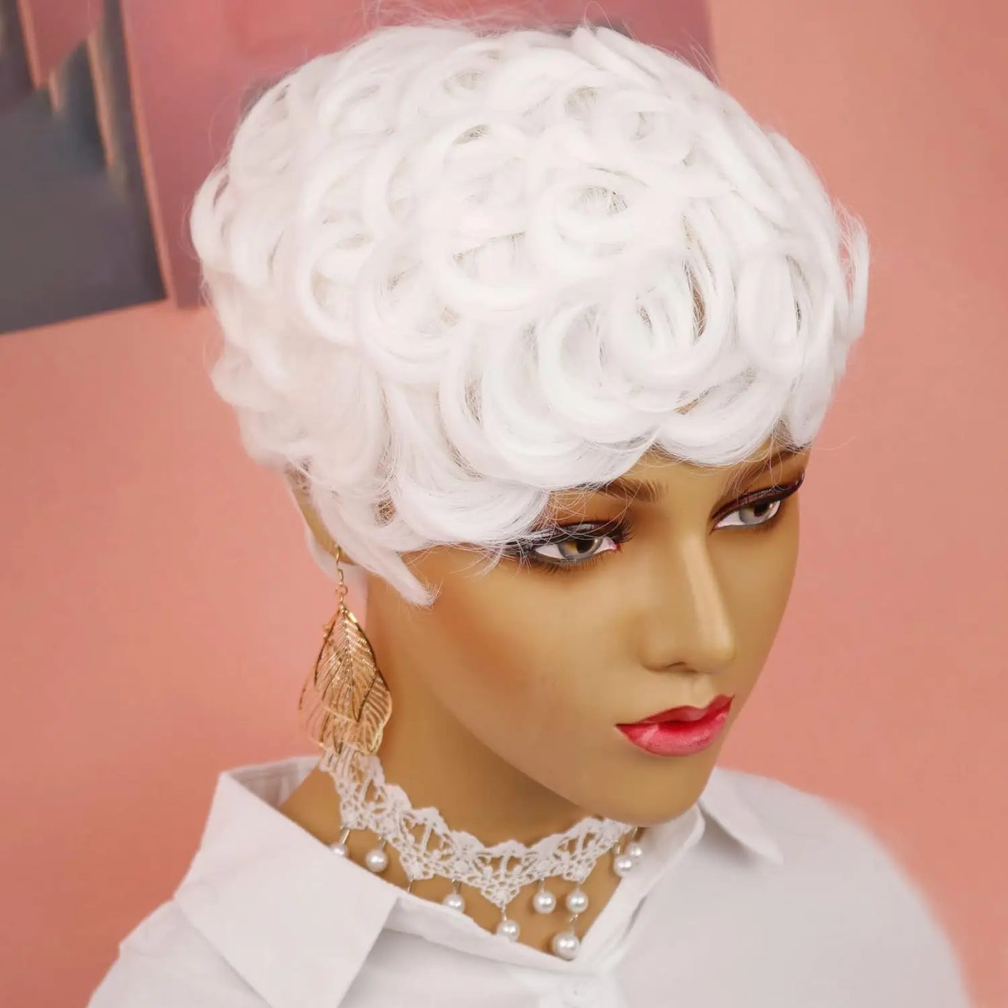 Perruques Pixie Cut pour femmes noires Perruque courte Pixie bouclée avec frange Perruques courtes blanches duveteuses pour femmes noires Perruques courtes blanches bouclées S
