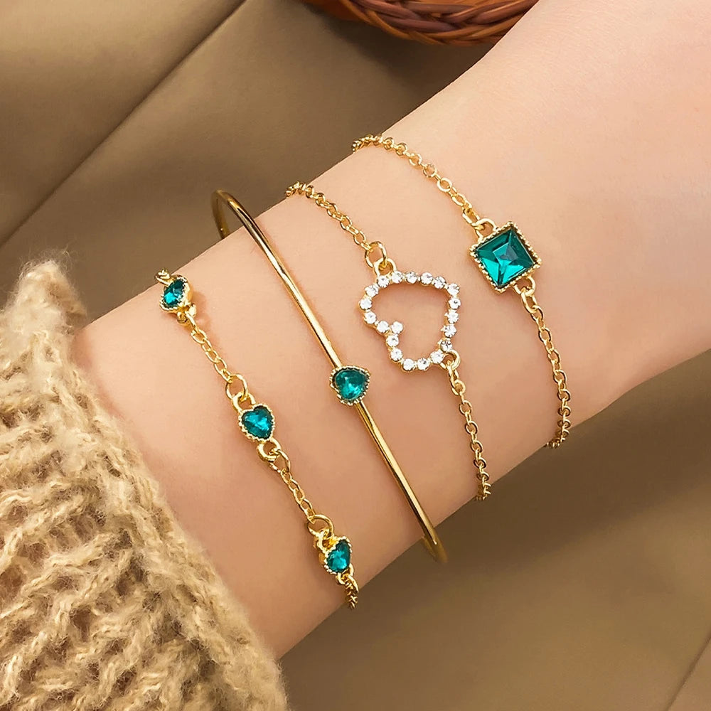 Lot de 4 bracelets tendance en métal et strass, imitation serpent, pour femme, idéal comme cadeau d'anniversaire ou de fête