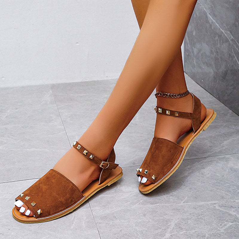 Sandales à rivets pour femmes, chaussures d'été plates à bouche de poisson, chaussures de plage
