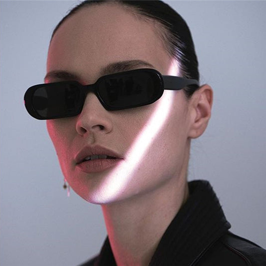 Petites lunettes de soleil carrées rétro tendance pour hommes et femmes européens et américains