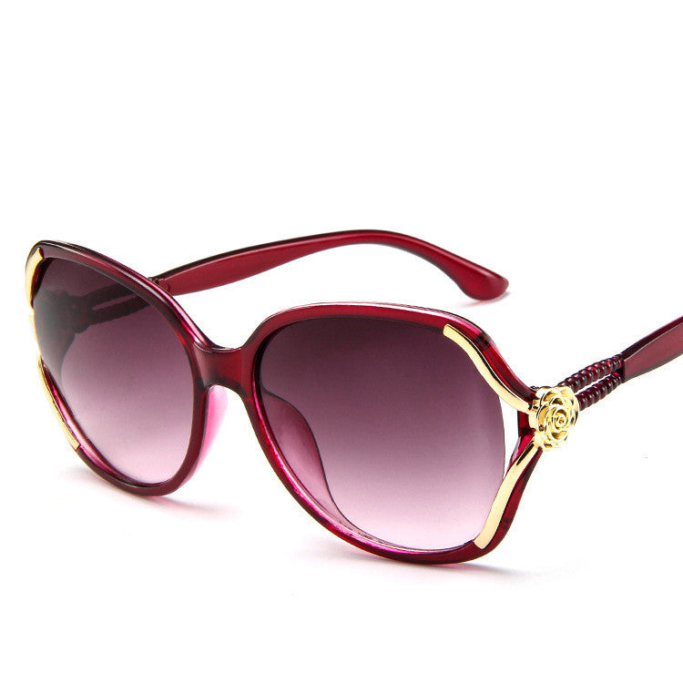 Lunettes de soleil pour femmes Lunettes de soleil à fleurs européennes et américaines