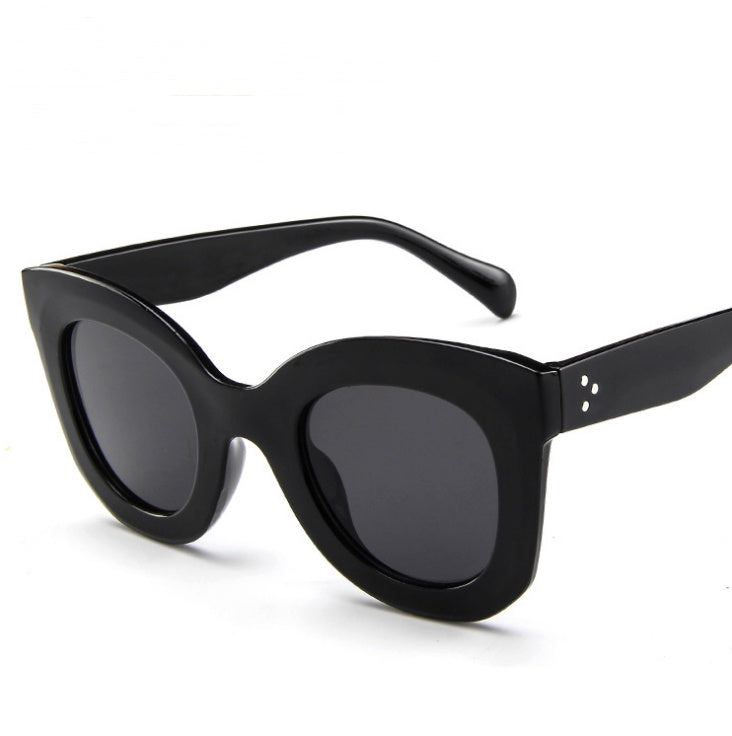 Lunettes de soleil tendance œil de chat