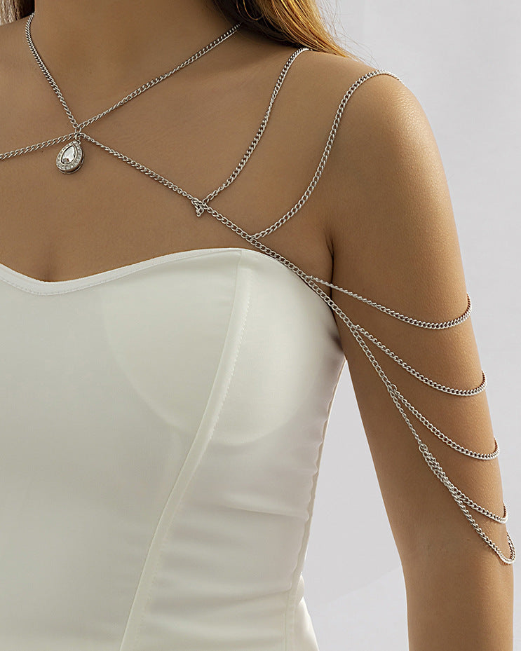 Collier en alliage avec gouttes simples et diamants