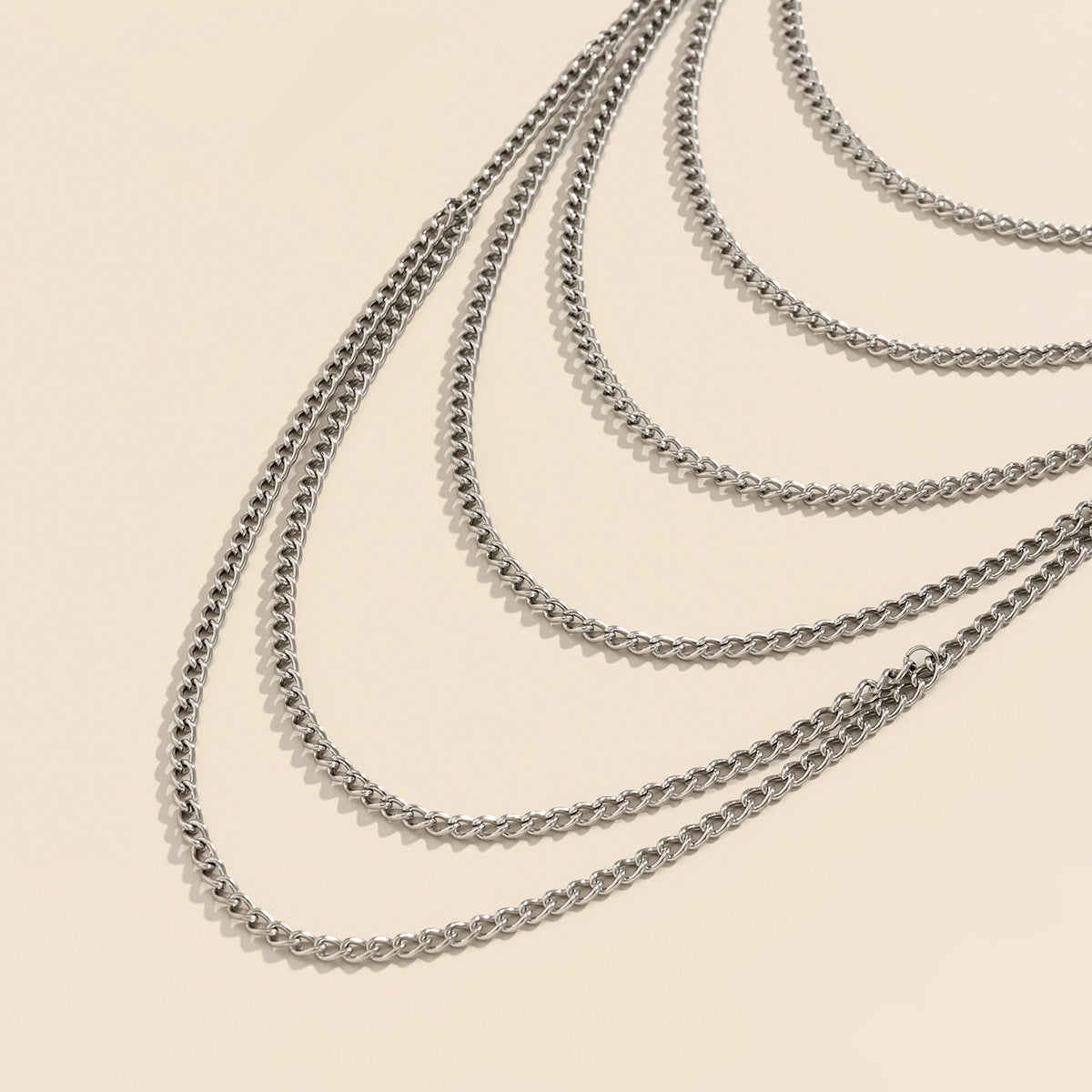 Collier en alliage avec gouttes simples et diamants
