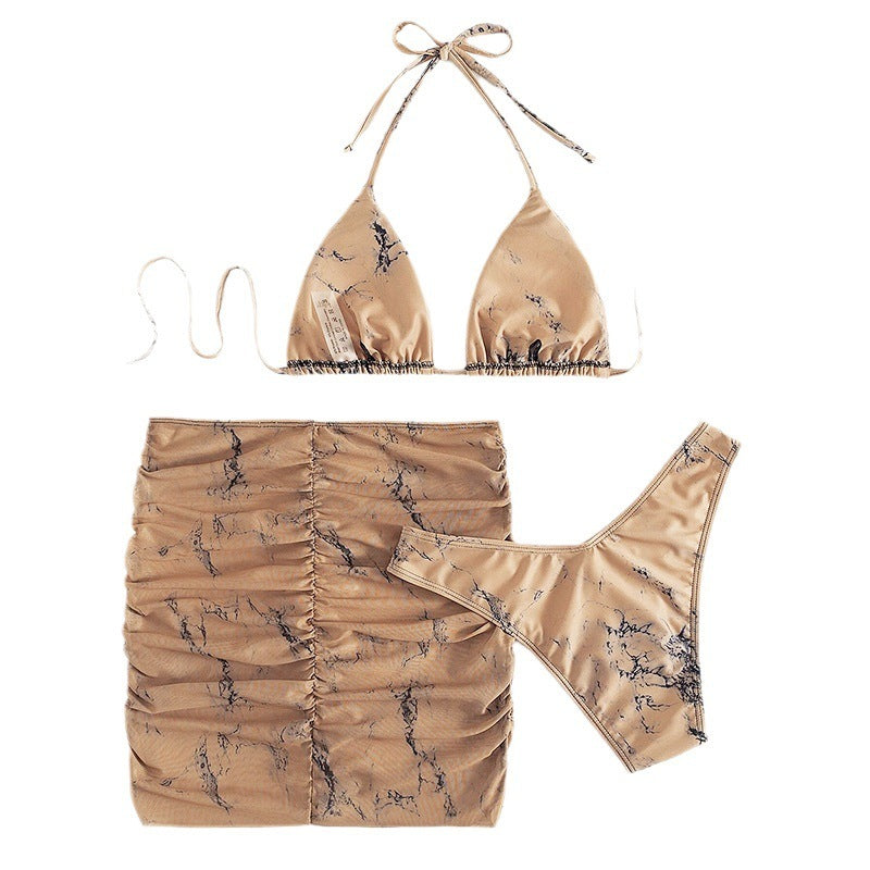 Maillot de bain trois pièces fendu