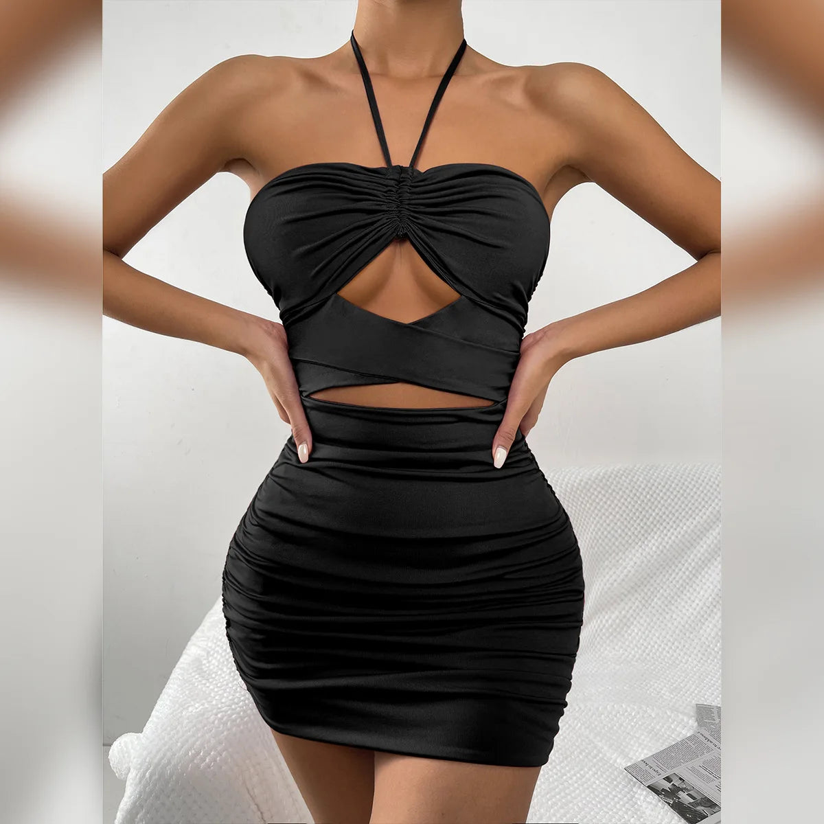 Robe d'été sans bretelles pour femme, noire, sans manches, moulante, sexy, dos nu, pour boîte de nuit, cocktail, mini-robe
