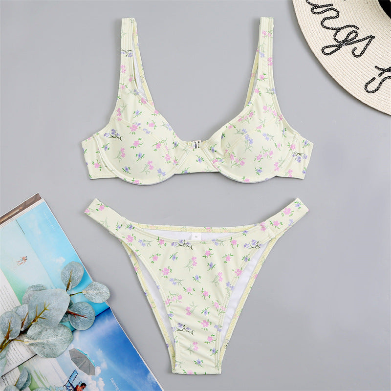 Maillot de bain fendu jaune à fleurs bikini