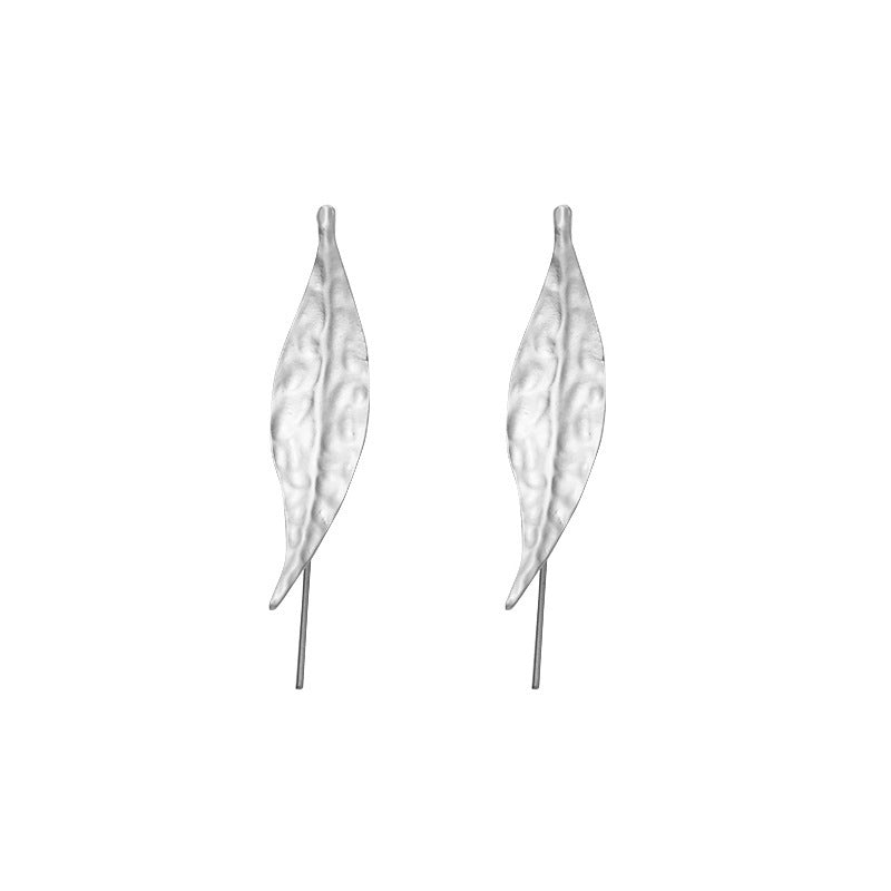 Boucles d'oreilles en or asiatiques irrégulières en forme de feuille pour minorités capricieuses