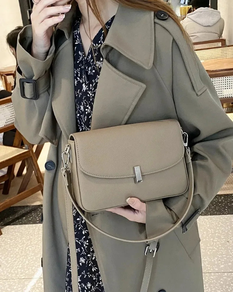 Sac à main en cuir véritable pour femme 2024, nouveau petit sac carré polyvalent pour dames, sac à bandoulière solide et polyvalent de haute qualité
