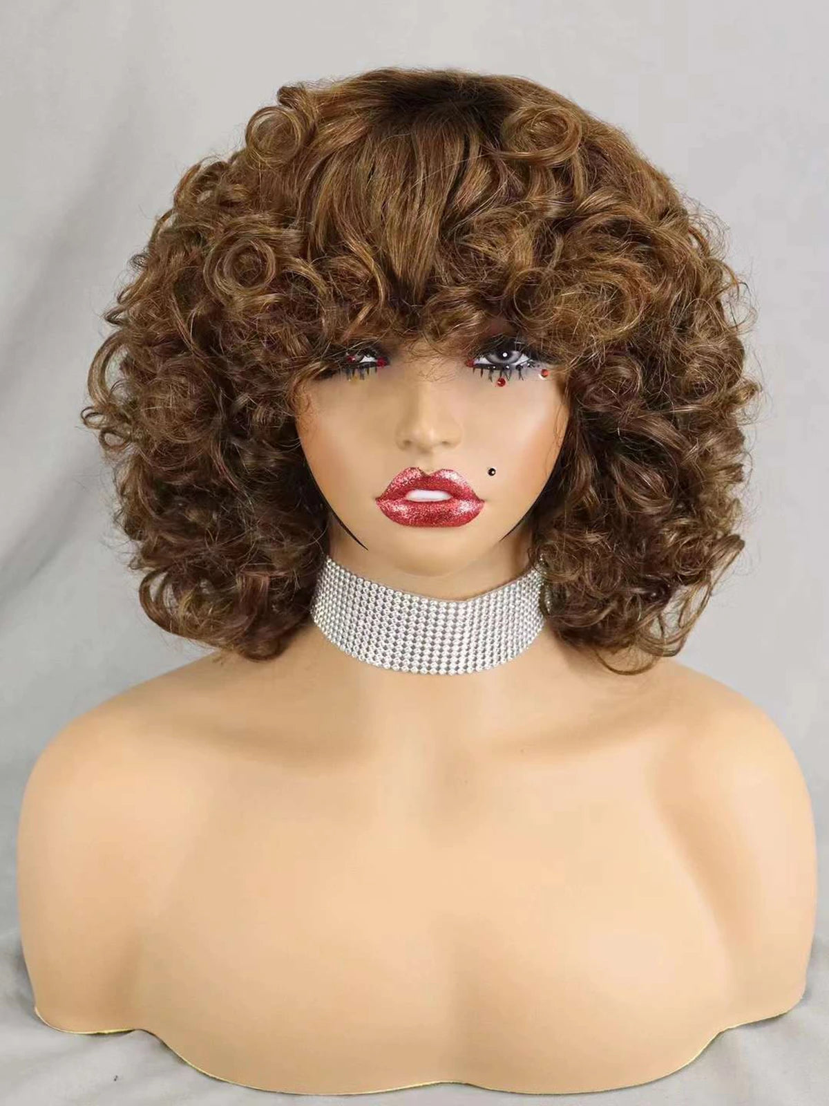 Perruques de cheveux humains bouclés et rebondissants bordeaux 99J #, densité 200 %, avec frange, courtes, bouclées et lâches, fabriquées à la machine, pré-épilées pour femmes