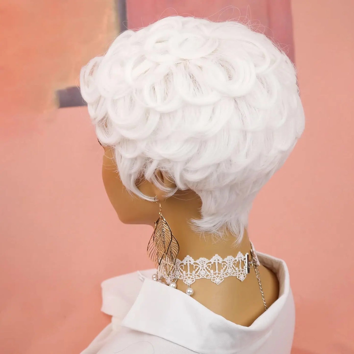 Perruques Pixie Cut pour femmes noires Perruque courte Pixie bouclée avec frange Perruques courtes blanches duveteuses pour femmes noires Perruques courtes blanches bouclées S