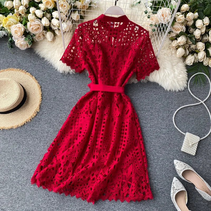 Robe vintage française en dentelle à col rond et manches courtes, style décontracté, à la mode, printemps/été