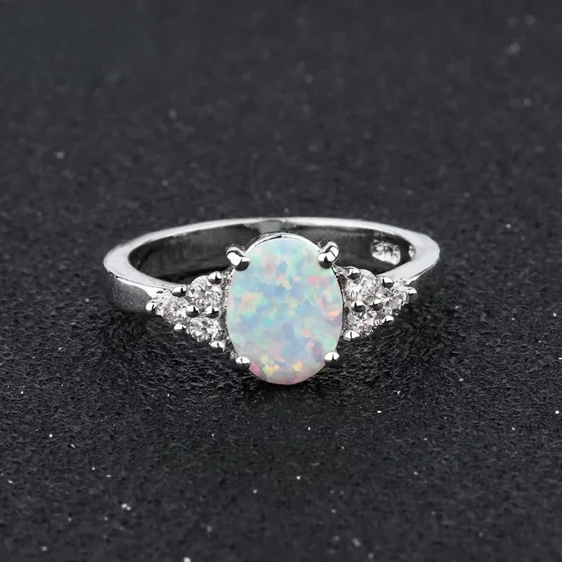 Bague de fiançailles classique en opale blanche pour femme, bijou de luxe ovale en cristal, couleur argent
