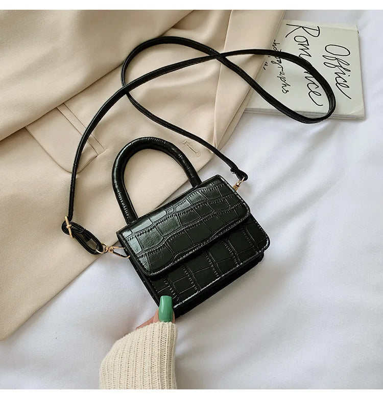 Mini sacs à main élégants en cuir PU pour femmes, sacoches décontractées à rabat de couleur unie, sacs à bandoulière pour femmes 2024