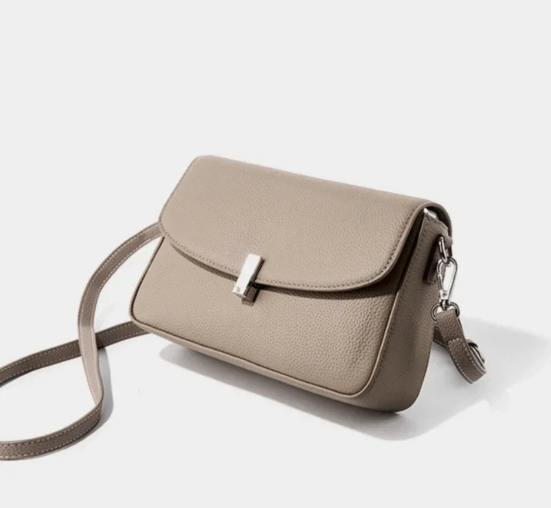 Sac à main en cuir véritable pour femme 2024, nouveau petit sac carré polyvalent pour dames, sac à bandoulière solide et polyvalent de haute qualité