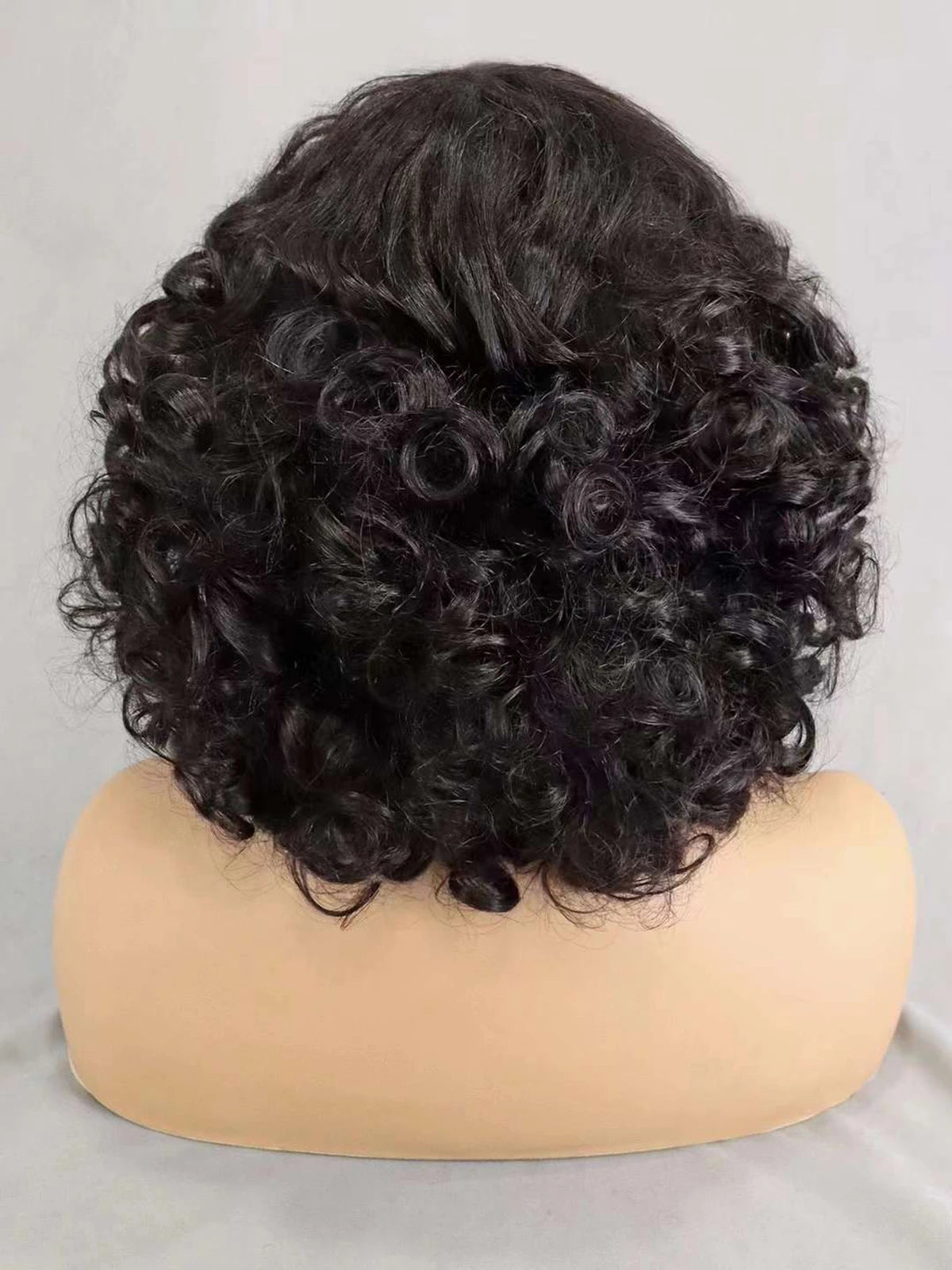 Perruques de cheveux humains bouclés et rebondissants bordeaux 99J #, densité 200 %, avec frange, courtes, bouclées et lâches, fabriquées à la machine, pré-épilées pour femmes