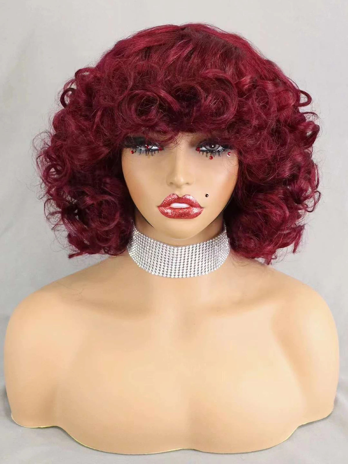 Perruques de cheveux humains bouclés et rebondissants bordeaux 99J #, densité 200 %, avec frange, courtes, bouclées et lâches, fabriquées à la machine, pré-épilées pour femmes