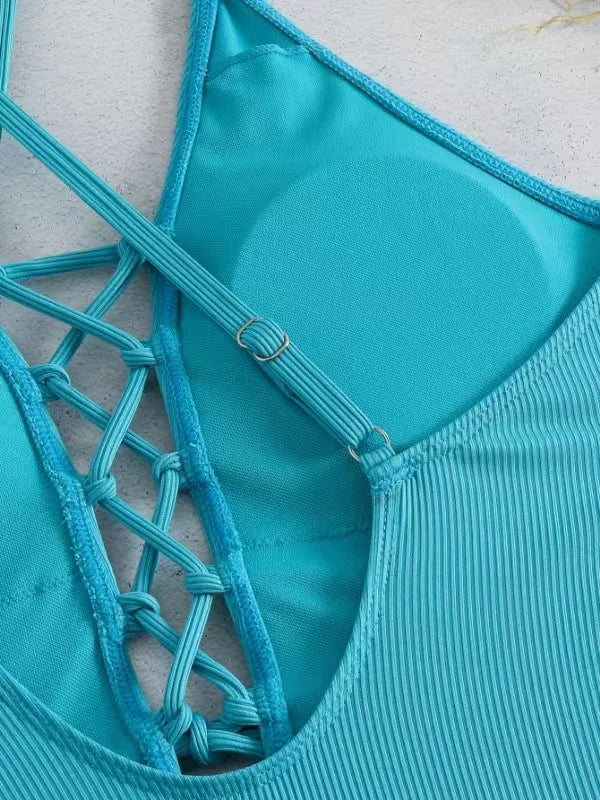 Aoaiiys Maillot de bain dos nu pour femme, monokini ajouré, lacé, string sexy, été 2025, plage, couleur unie, tendance