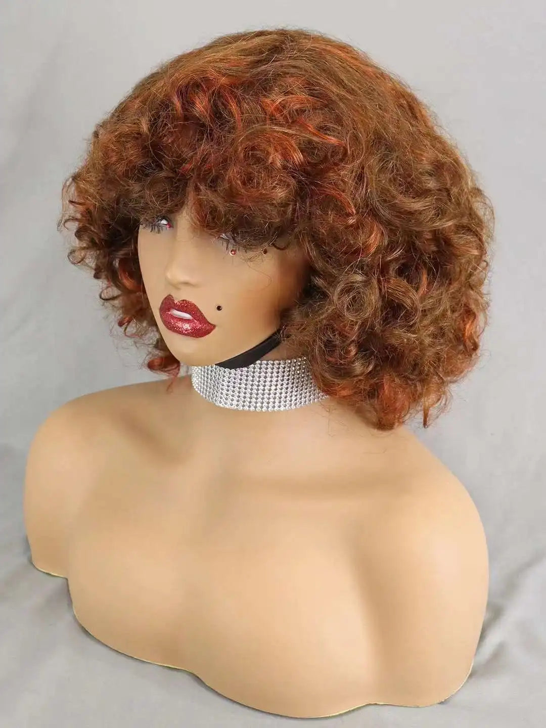 Perruques de cheveux humains bouclés et rebondissants bordeaux 99J #, densité 200 %, avec frange, courtes, bouclées et lâches, fabriquées à la machine, pré-épilées pour femmes